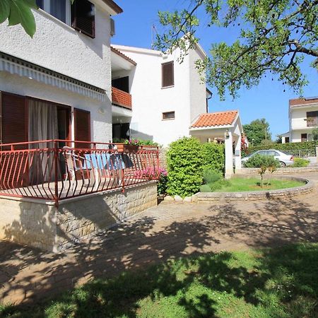 Apartment Ema Near City Center بوريتش المظهر الخارجي الصورة