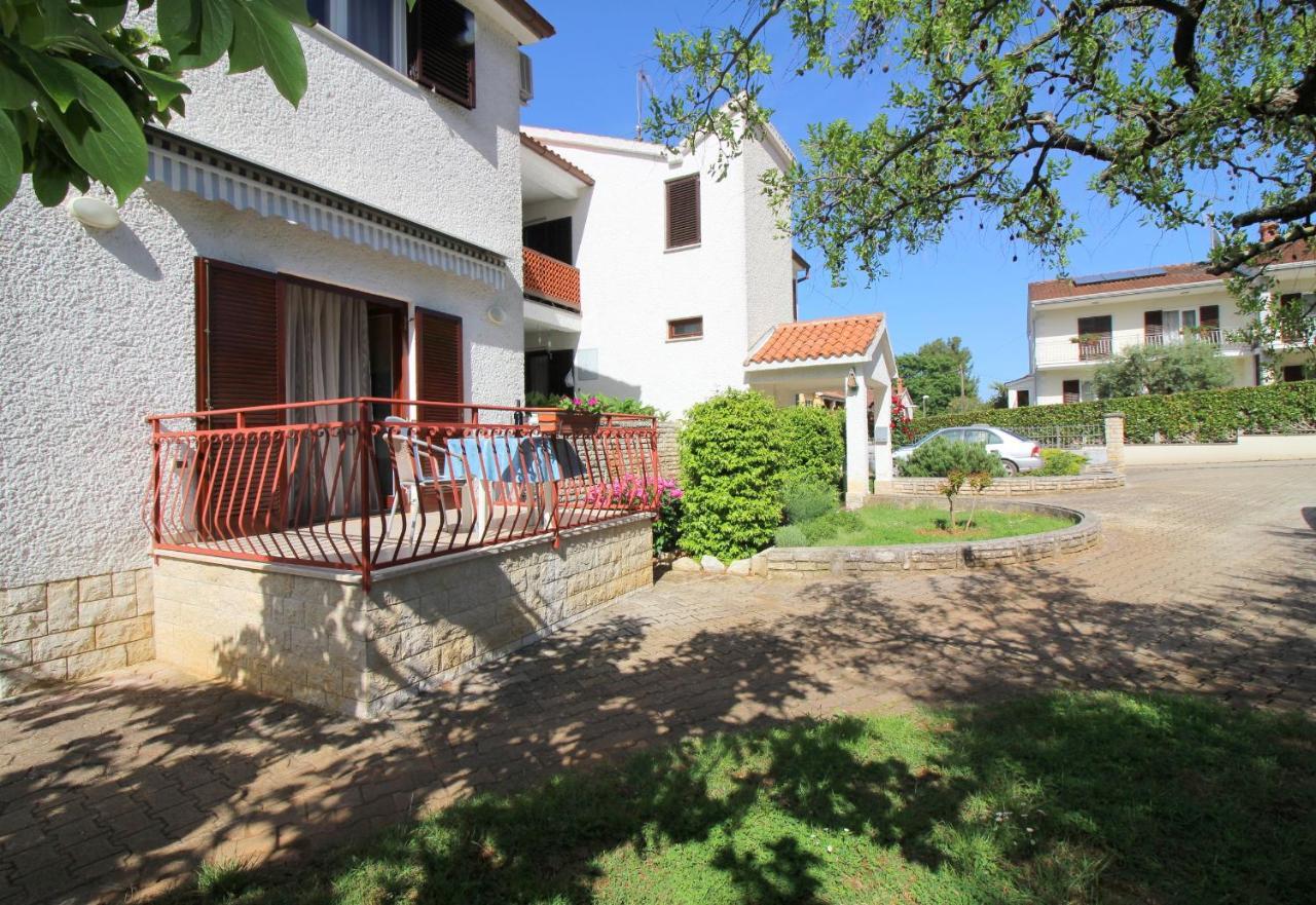Apartment Ema Near City Center بوريتش المظهر الخارجي الصورة